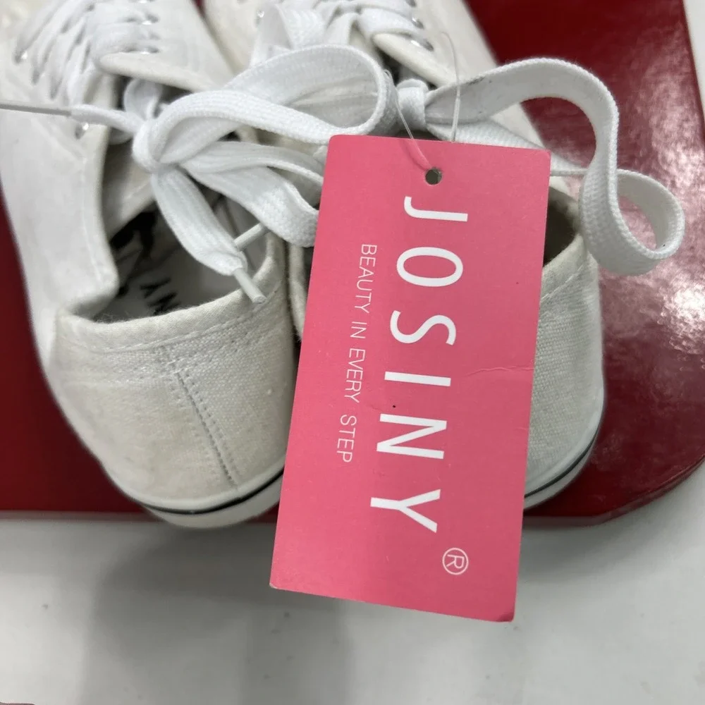 White Canvas Sneakers US 5 Lace‎ Up Shoes Classic Preppy